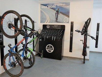 Cycling center Salobre Hotel Resort & Serenity Maspalomas Cycling center Salobre Hotel Resort & Serenity Maspalomas