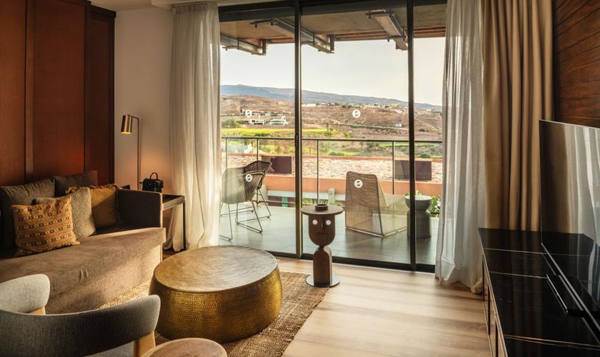 Suite Deluxe Panoramic View con Rooftop y Jacuzzi Salobre Hotel Resort & Serenity Maspalomas Suite Deluxe Panoramic View con Rooftop y Jacuzzi Salobre Hotel Resort & Serenity Maspalomas